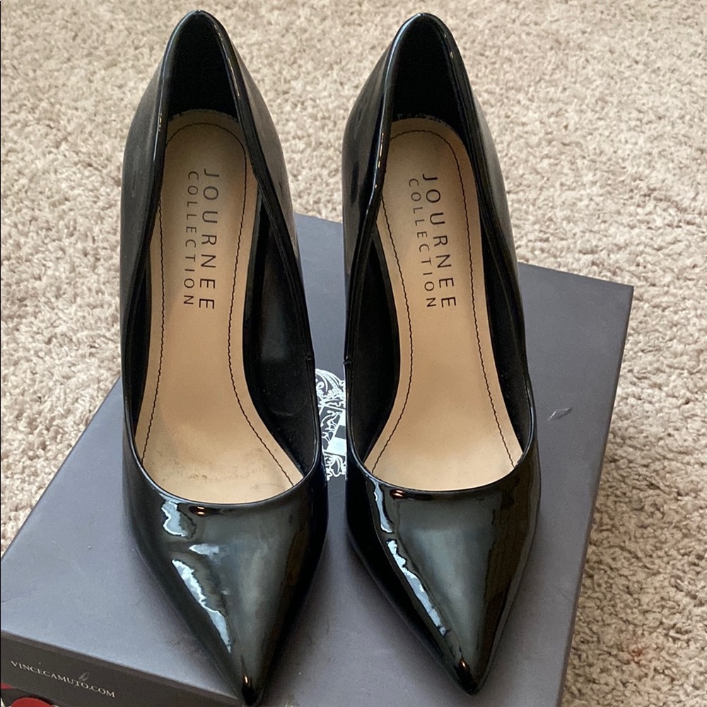 Journee Collection Black Women's Heels